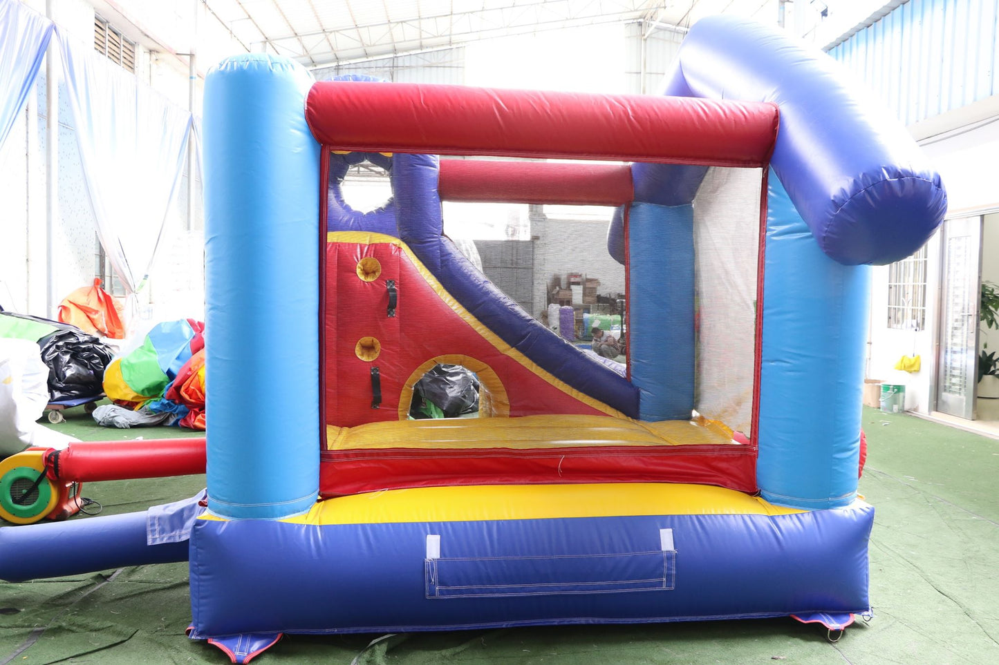 Bouncy (à vendre, usagé)