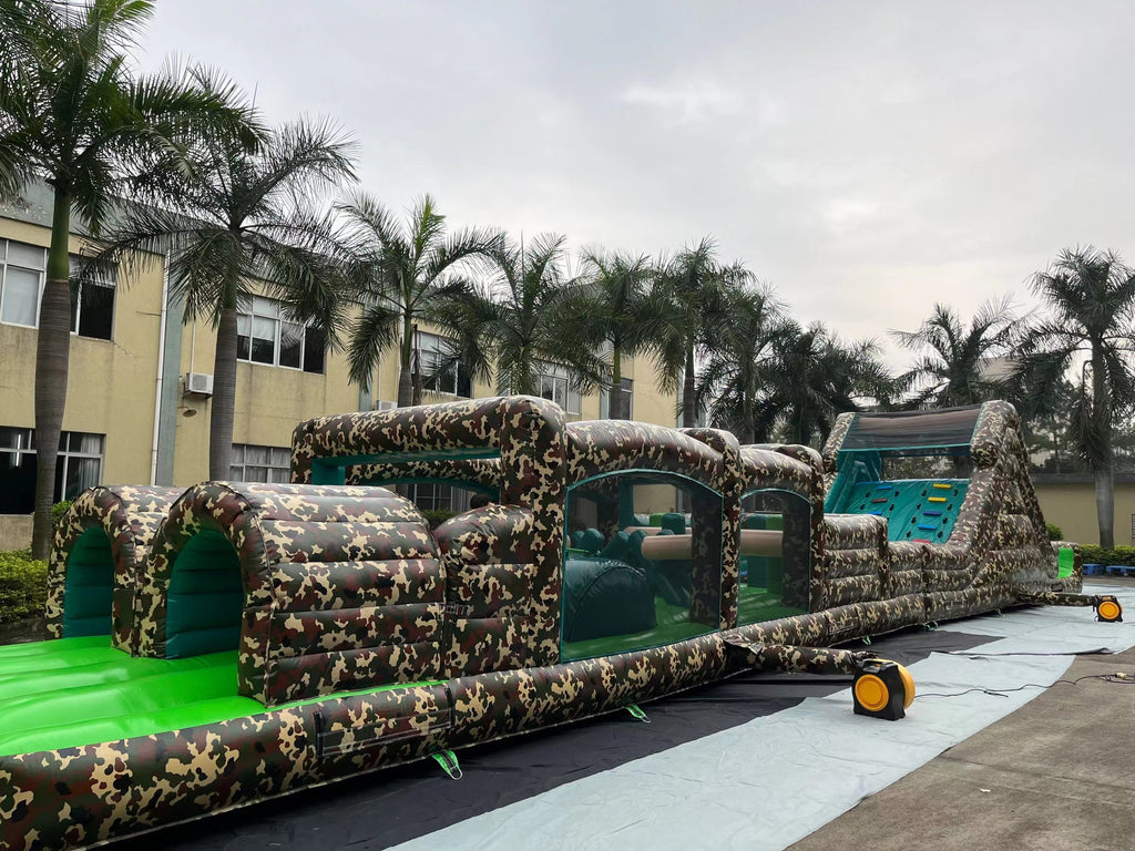 Camouflage Course et Glissade - 71 pieds