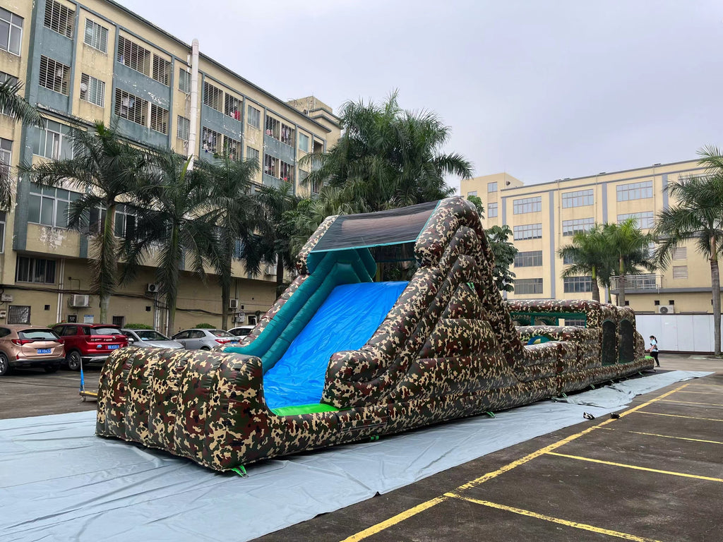 Camouflage Course et Glissade - 71 pieds