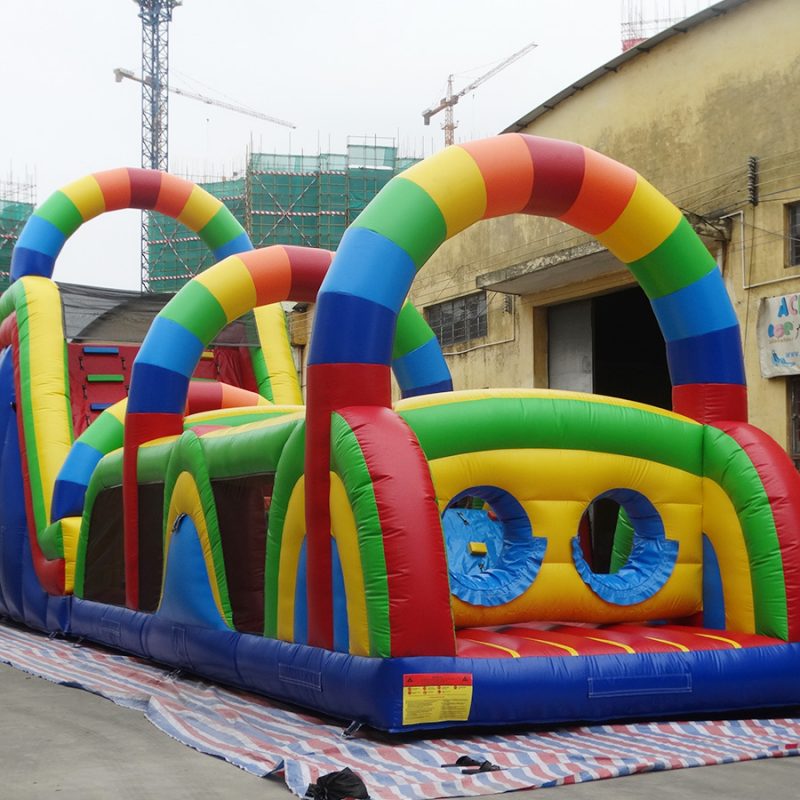 Arc-en-ciel Course et Glissade - 68 pieds