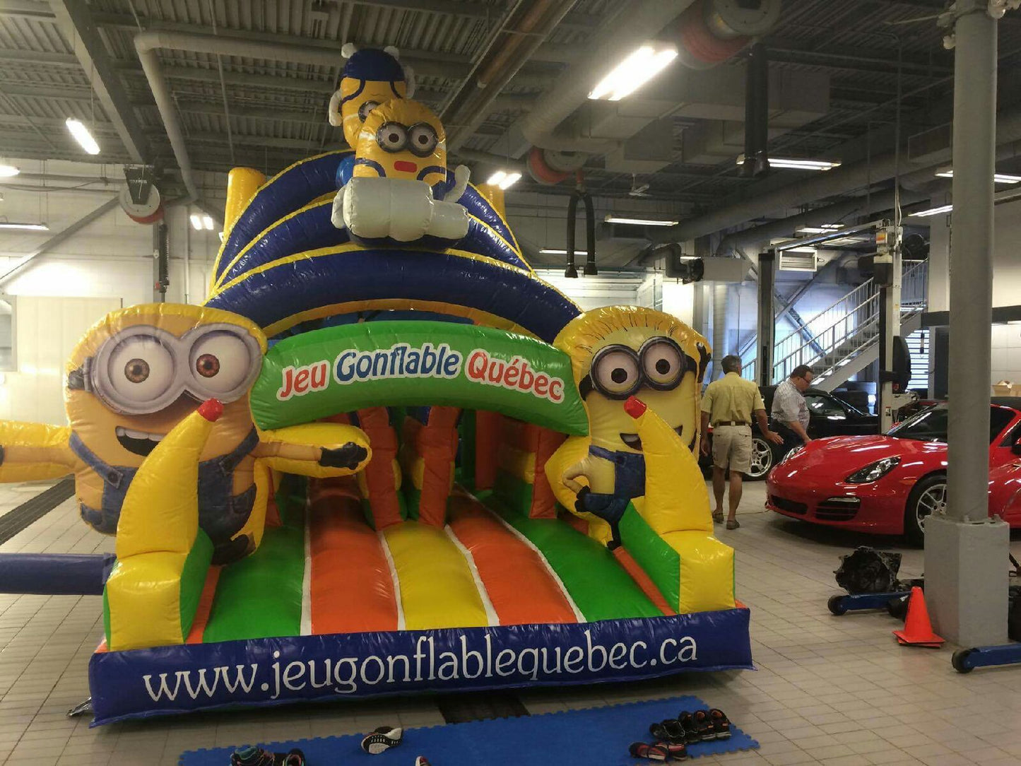 Minions - 32 pieds